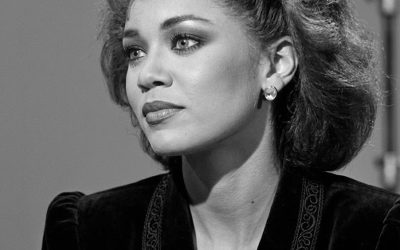 🛑 Les derniers mots de la princesse Diana, révélés des années plus tard par le pompier qui lui a porté secours, continuent de bouleverser le monde.