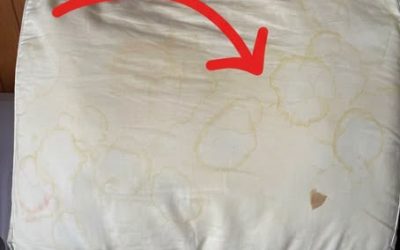 Vos oreillers jaunissent ? Voici ce que cela peut révéler 👇