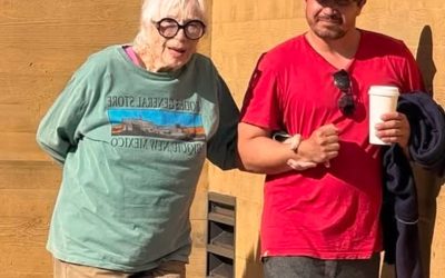 Vous n’allez pas croire qui c’est ! 👀💔 À 91 ans, cette actrice légendaire est presque méconnaissable sur sa dernière photo ! 😯 La star légendaire d’Hollywood, connue pour des décennies de performances inoubliables et de rôles audacieux, est aujourd’hui méconnaissable par rapport à ses débuts sur grand écran. 🎬💫  Célèbre pour son charisme, son esprit et son élégance intemporelle, elle a captivé le public tout au long d’une carrière embrassant le drame, la comédie et la comédie… En voir plus