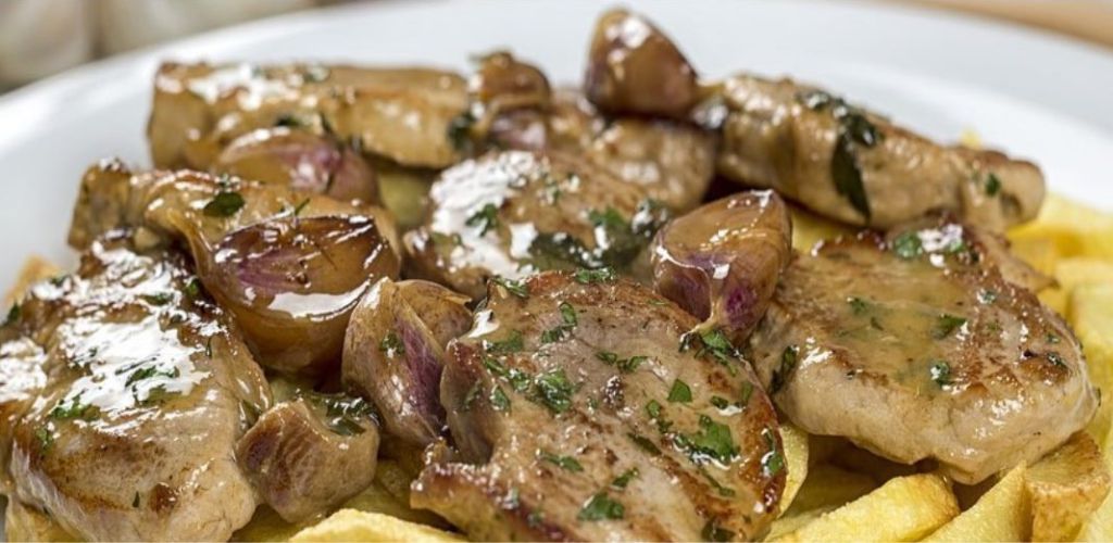 Filet mignon de porc au vin blanc : un plat juteux et savoureux
